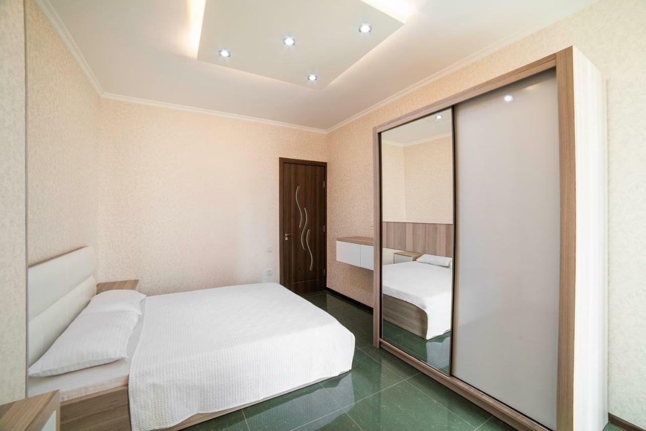Magnolia - ❀ Cozy Apartment With An Unique Sea View ❀ Batumi Exteriör bild